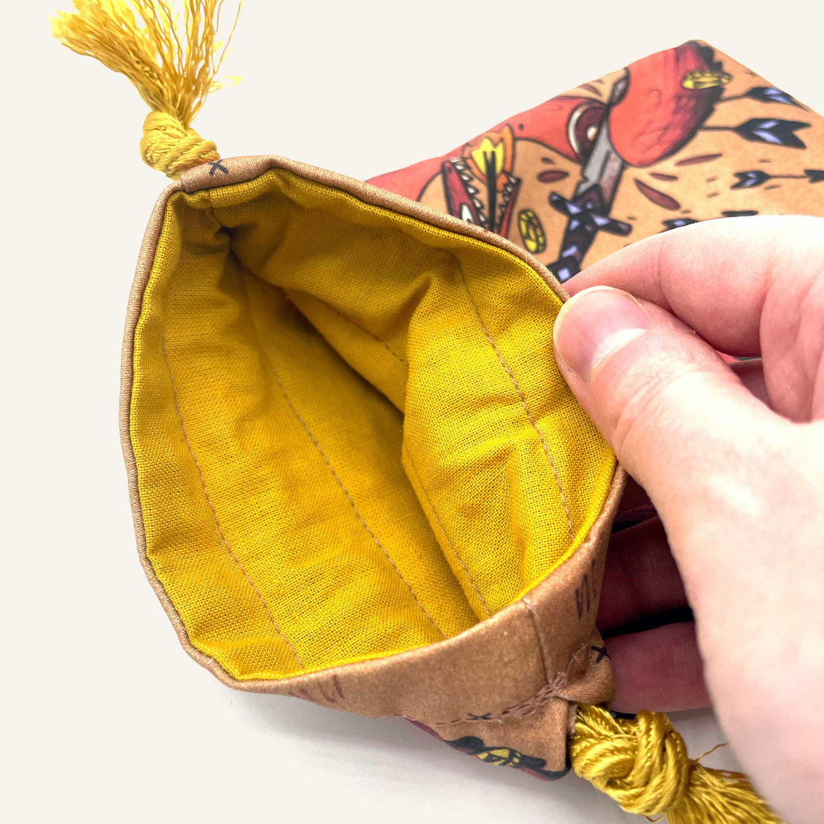 Le sac de dés du cavalier de dragon - 18 dés de poche brodés | Contient Le sac de dés du cavalier de dragon - 18 dés de poche brodés | Contient